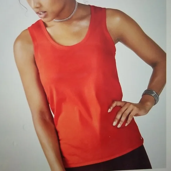 Fabletics Mariela Tank Color: Scarlet XL NWT Open Back with Tie - Picture 2 of 11